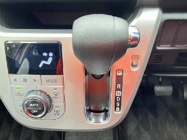 DAIHATSU CAST ACTIVA 2017 Image 31