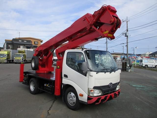 HINO DUTRO 2012 Image 31