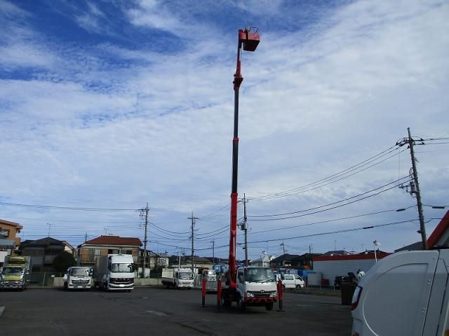 HINO DUTRO 2012 Image 31