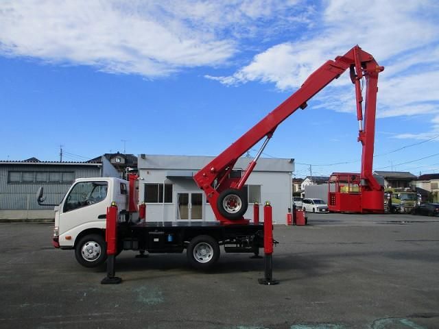 HINO DUTRO 2012 Image 31