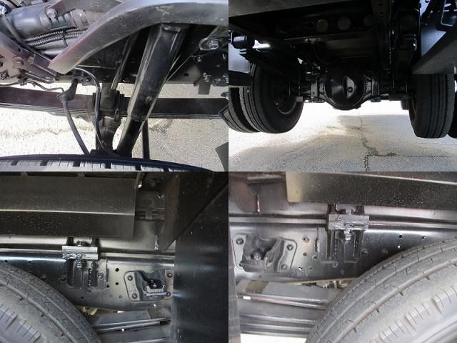 HINO DUTRO 2012 Image 31