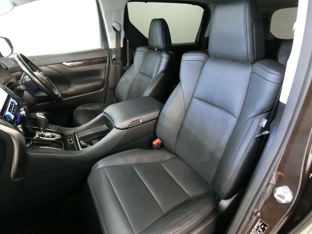 TOYOTA ALPHARD 2018 Image 31