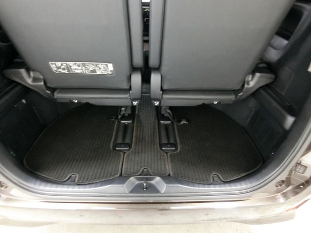 TOYOTA ALPHARD 2018 Image 31