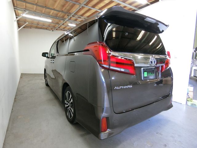 TOYOTA ALPHARD 2018 Image 31