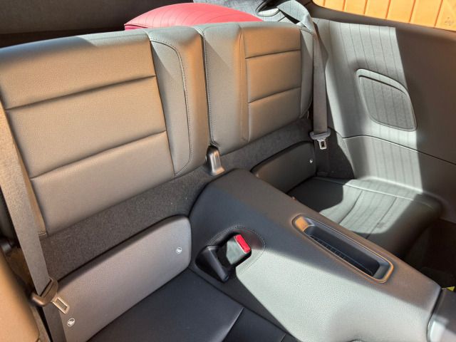 PORSCHE 911 2012 Image 31