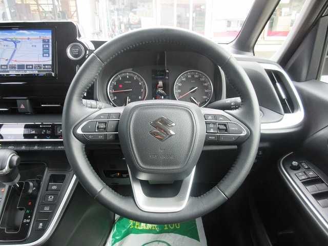 SUZUKI LANDY 2022 Image 31