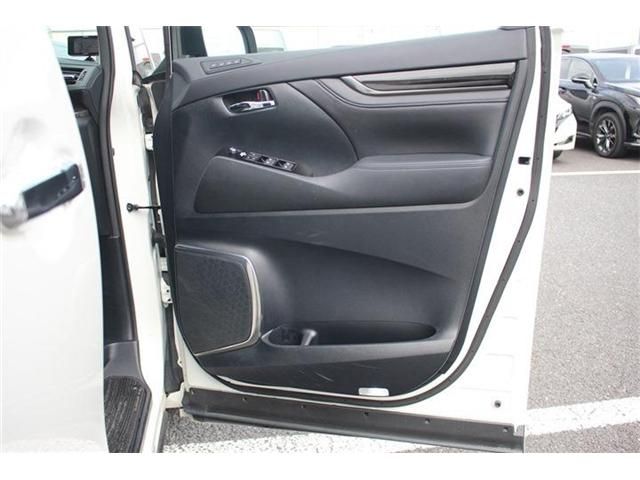 TOYOTA ALPHARD 2015 Image 31