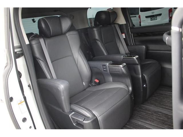TOYOTA ALPHARD 2015 Image 31