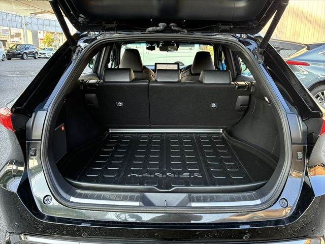 TOYOTA HARRIER PHEV 2023 Image 31