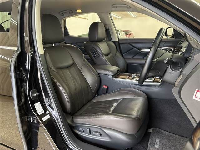 NISSAN FUGA 2015 Image 31