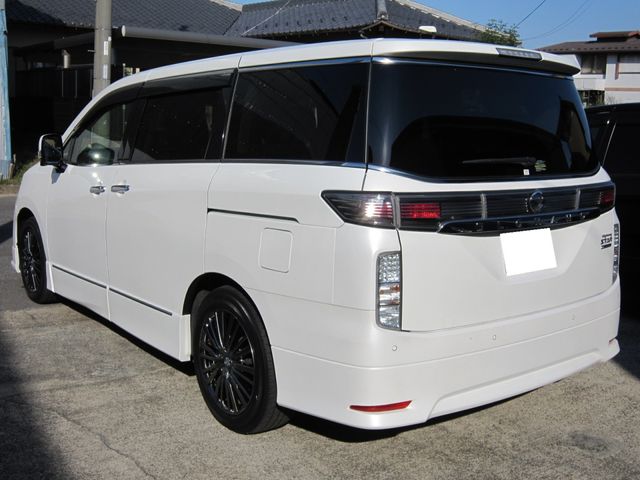 NISSAN ELGRAND 2021 Image 31