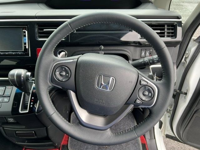 HONDA STEPWAGON SPADA 4WD 2015 Image 31