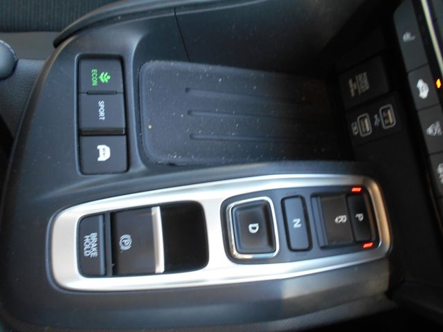 HONDA INSIGHT SEDAN 2019 Image 31