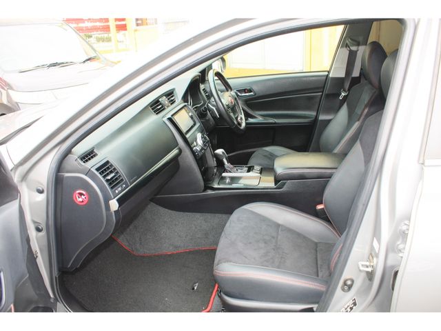 TOYOTA MARK X 2016 Image 31