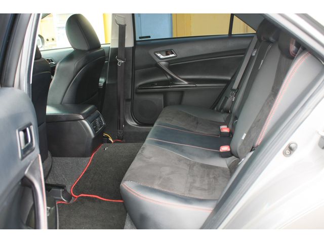 TOYOTA MARK X 2016 Image 31