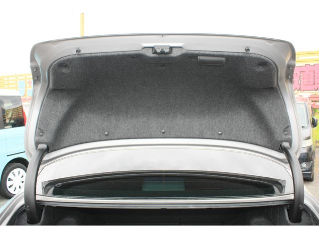 TOYOTA MARK X 2016 Image 31