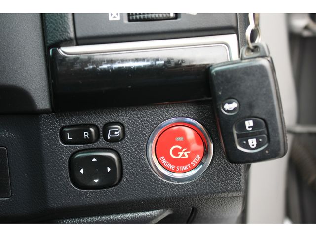 TOYOTA MARK X 2016 Image 31