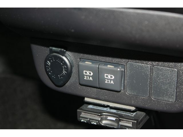 DAIHATSU MIRA TOCOT 2018 Image 31