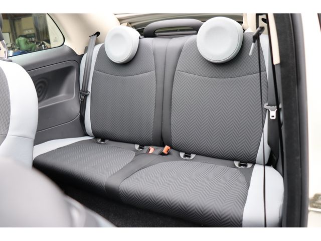 FIAT 500C 2018 Image 31