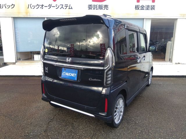 HONDA N BOX CUSTOM 4WD 2022 Image 31