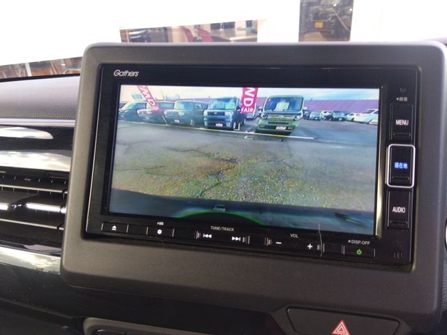 HONDA N BOX CUSTOM 4WD 2022 Image 31