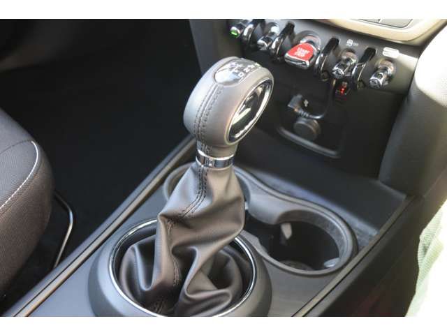 BMW MINI COOPER D CR 2020 Image 31