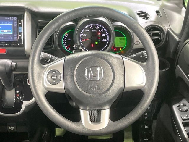 HONDA N BOX 2015 Image 31