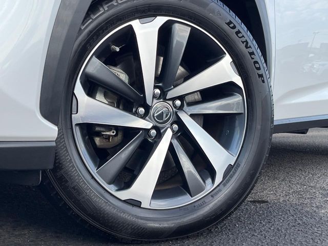 TOYOTA LEXUS NX300 2018 Image 31