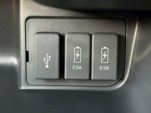 HONDA N BOX CUSTOM 2020 Image 31