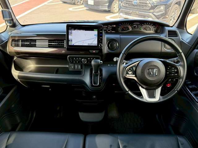 HONDA N BOX CUSTOM 2020 Image 31