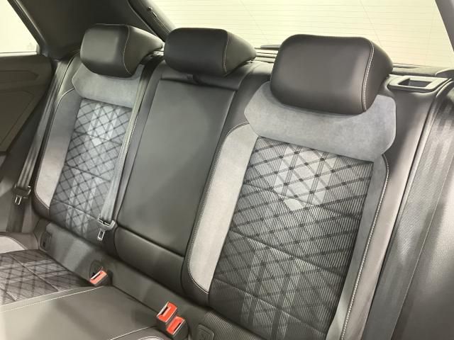 VOLKSWAGEN T-ROC 2024 Image 31