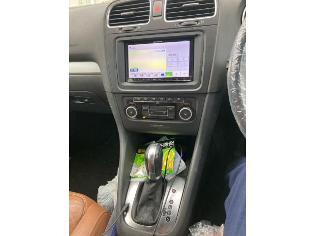 VOLKSWAGEN GOLF 2011 Image 31