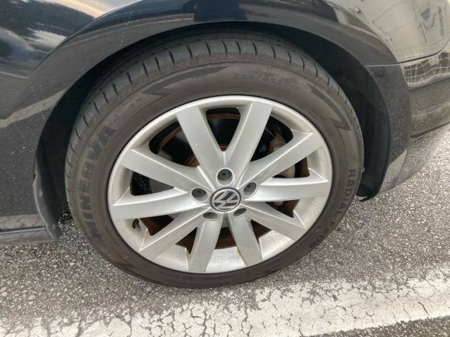 VOLKSWAGEN GOLF 2011 Image 31