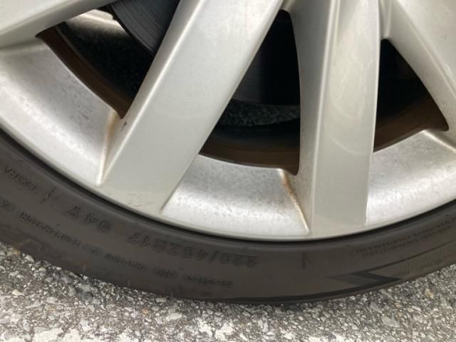 VOLKSWAGEN GOLF 2011 Image 31