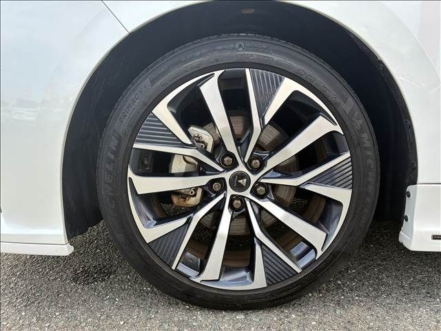 TOYOTA ALPHARD HYBRID 2024 Image 31