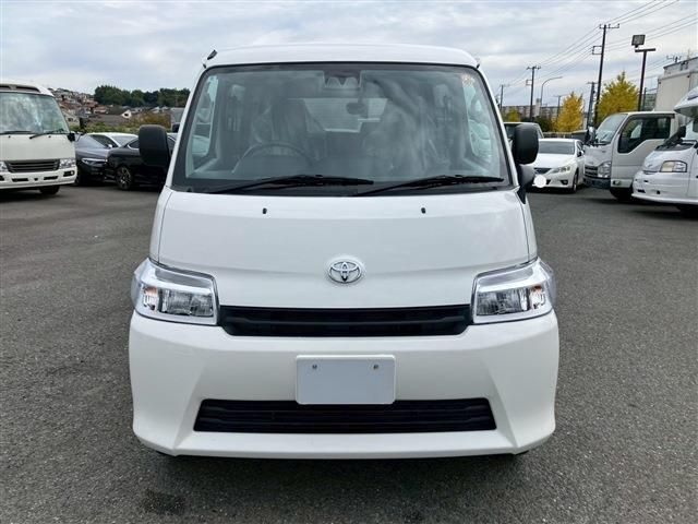 TOYOTA TOWNACE VAN 2WD 2025 Image 31