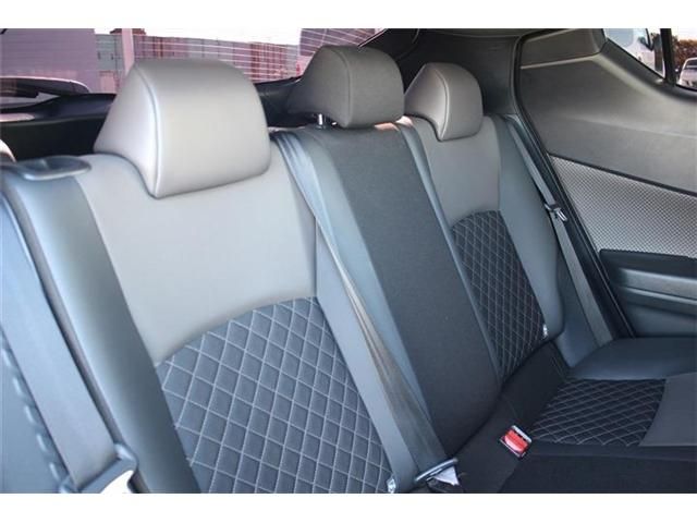 TOYOTA C-HR 2019 Image 31