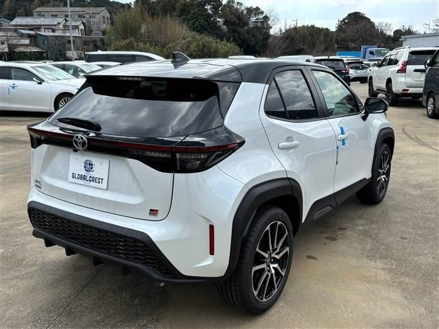 TOYOTA YARIS CROSS 2025 Image 31