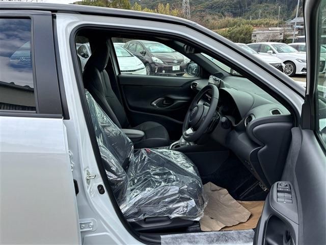 TOYOTA YARIS CROSS 2025 Image 31