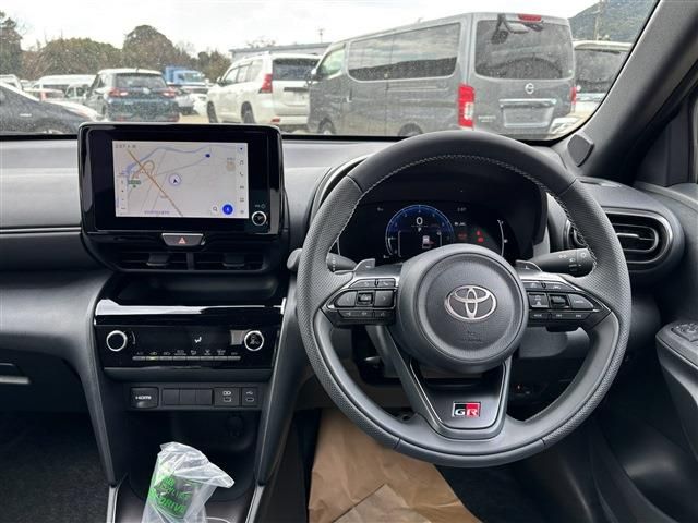 TOYOTA YARIS CROSS 2025 Image 31