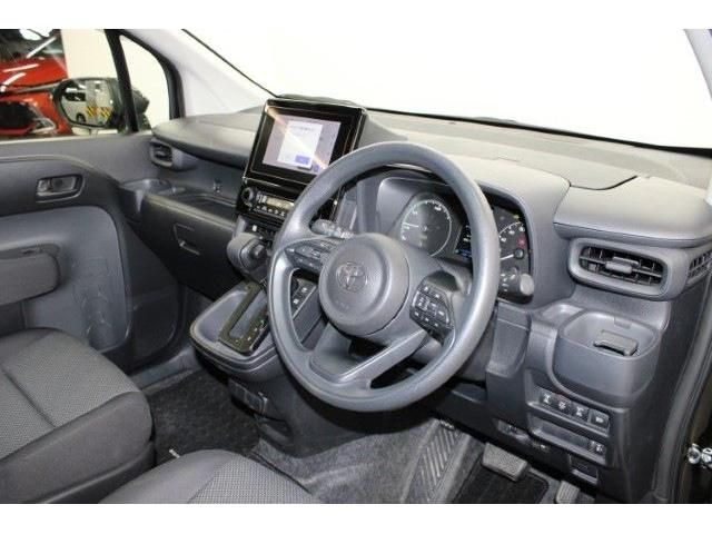 TOYOTA SIENTA HYBRID 2023 Image 31