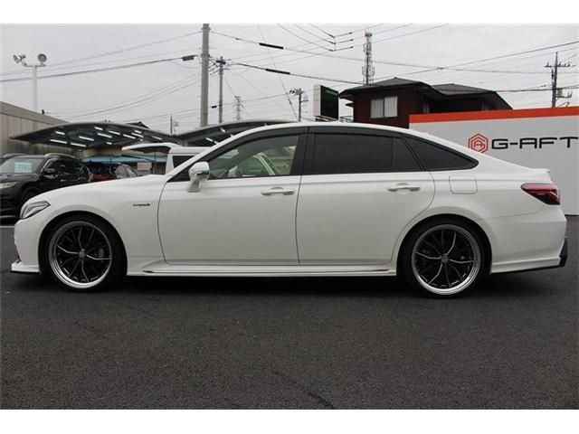 TOYOTA CROWN SEDAN HYBRID 2019 Image 31