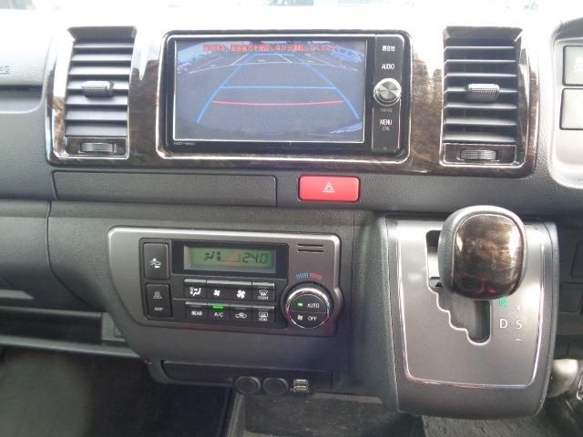 TOYOTA REGIUSACE VAN 4WD 2018 Image 31