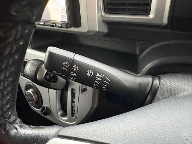 DAIHATSU WAKE 2014 Image 31