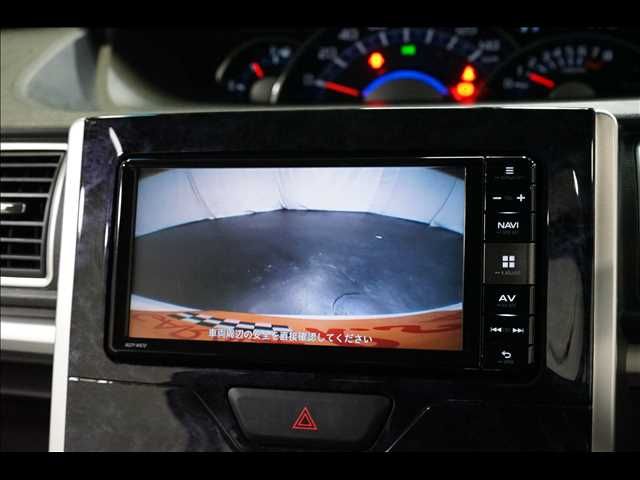 DAIHATSU TANTO CUSTOM 2017 Image 31