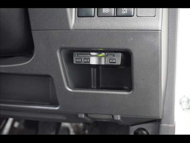 DAIHATSU TANTO CUSTOM 2017 Image 31