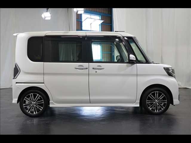 DAIHATSU TANTO CUSTOM 2017 Image 31