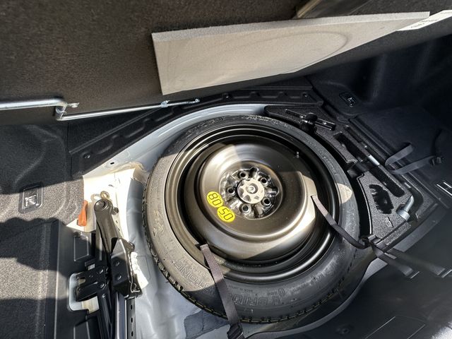 TOYOTA LEXUS IS200T 2016 Image 31