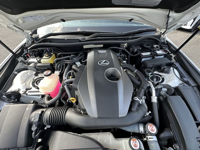 TOYOTA LEXUS IS200T 2016 Image 31