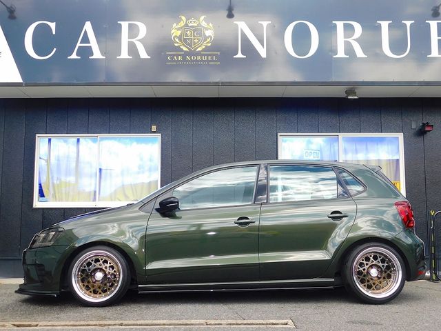 VOLKSWAGEN POLO 2011 Image 31